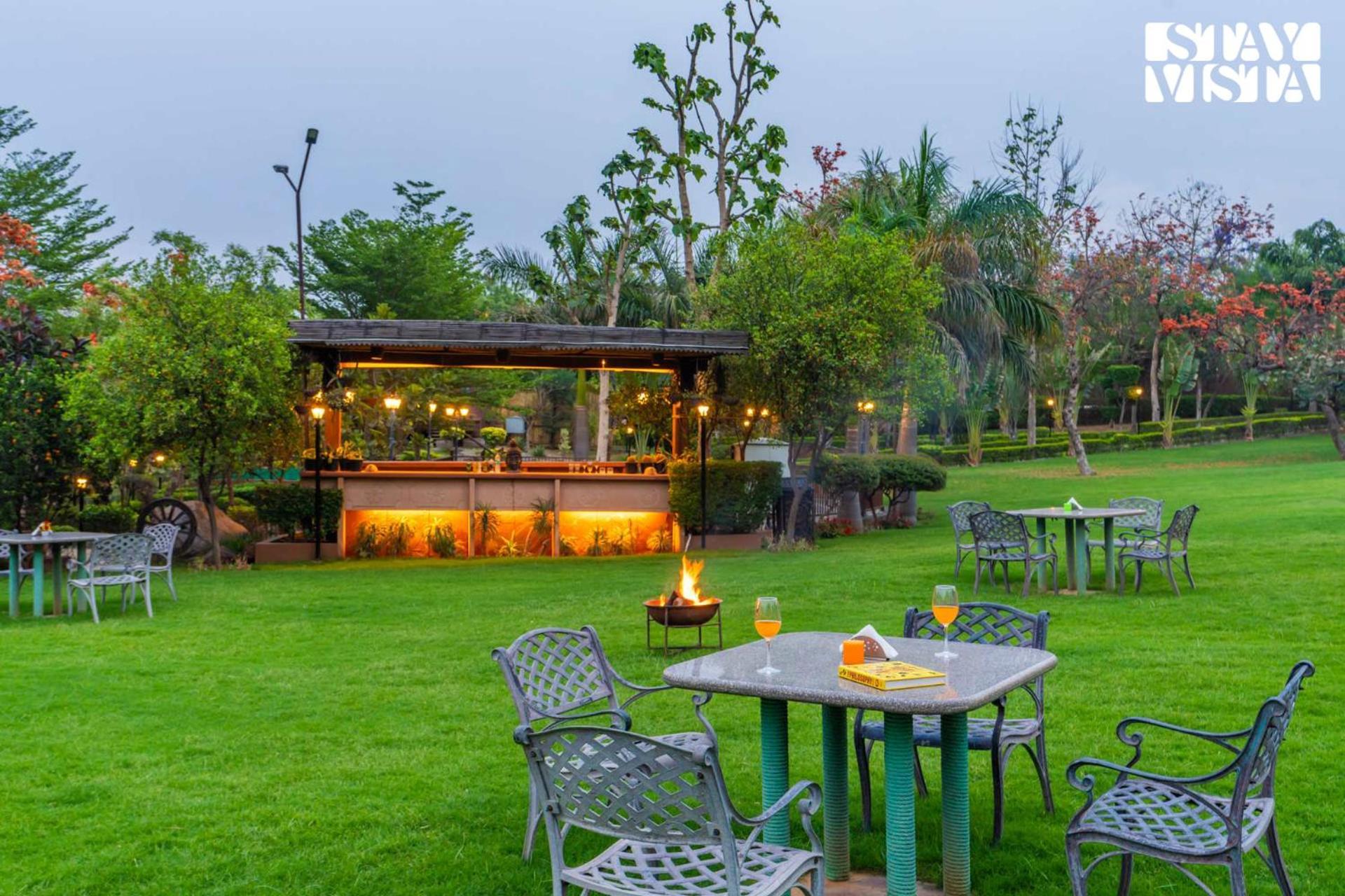 Stayvista At Maple Farms With Pool, Bbq & Bonfire Sohna Екстер'єр фото